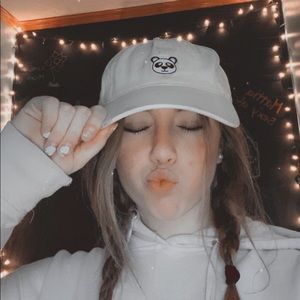 Meet your Posher, Hailey